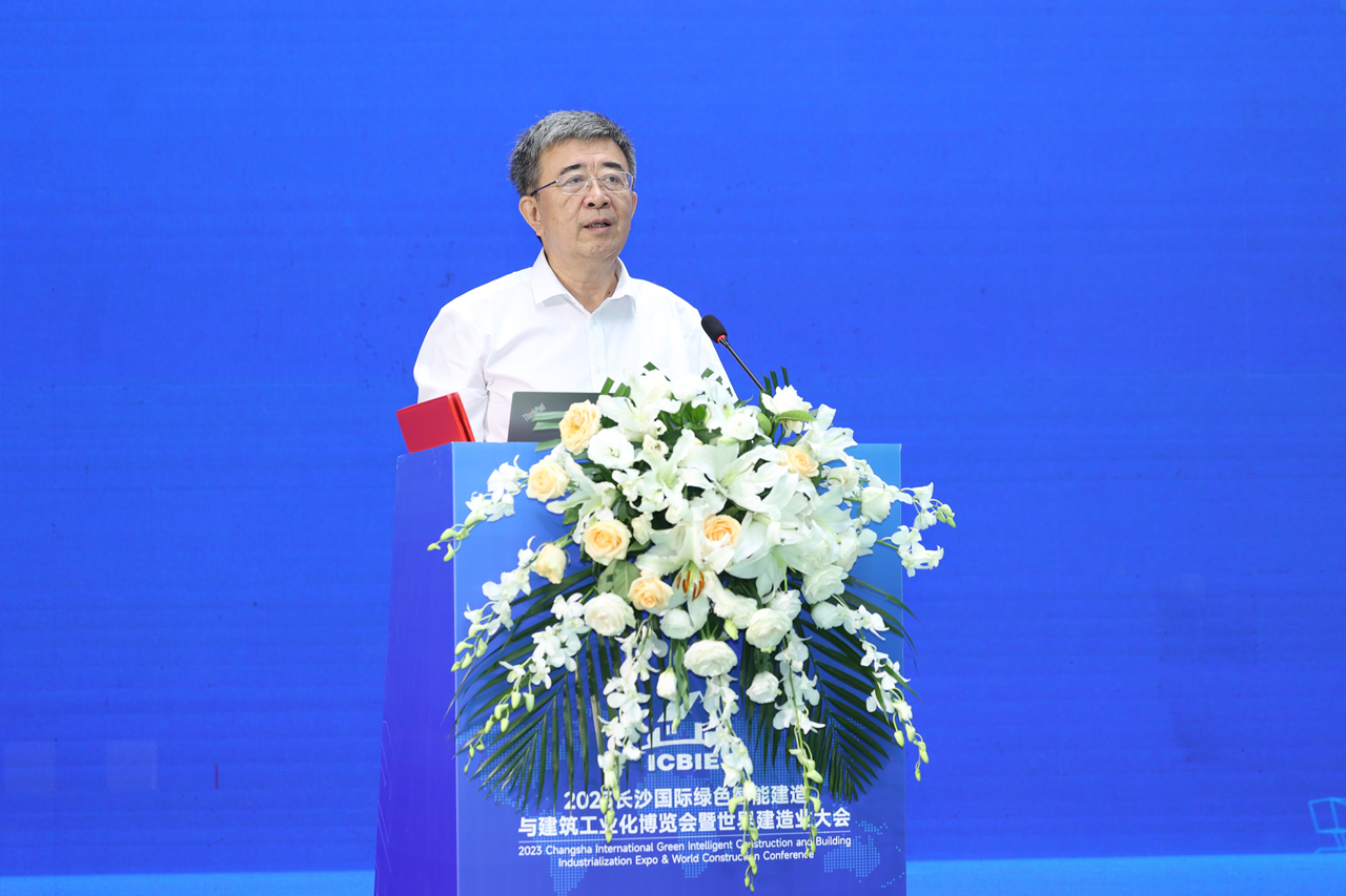 最新澳门游戏网站副会长倪江波致辞.jpg